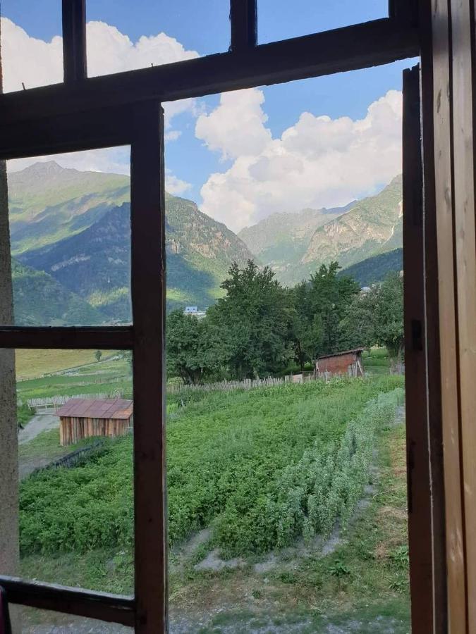 Maizer Qaldani Guesthouse Chvabiani Екстериор снимка
