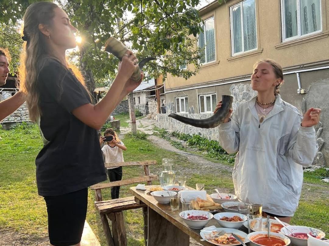 Maizer Qaldani Guesthouse Chvabiani Екстериор снимка