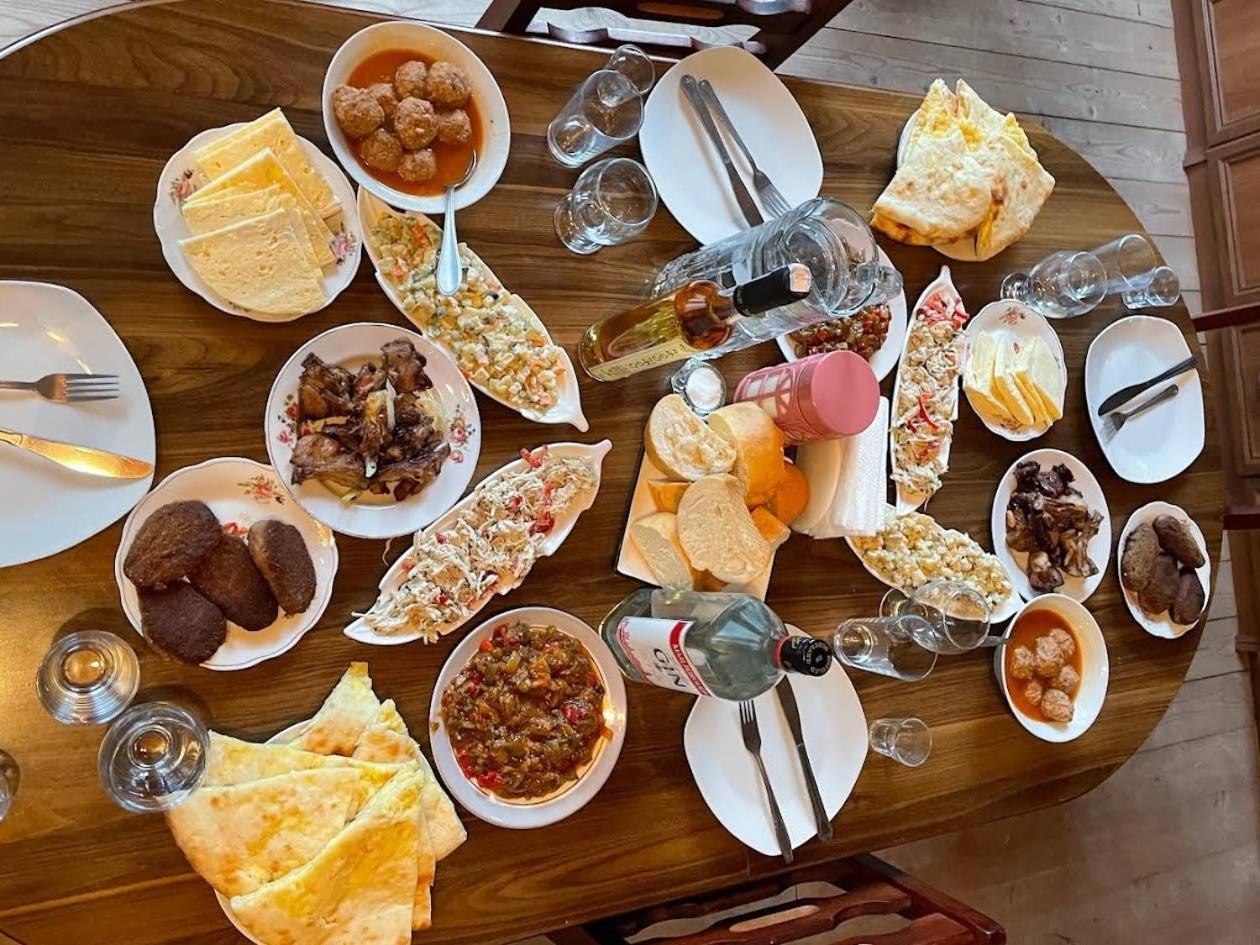 Maizer Qaldani Guesthouse Chvabiani Екстериор снимка