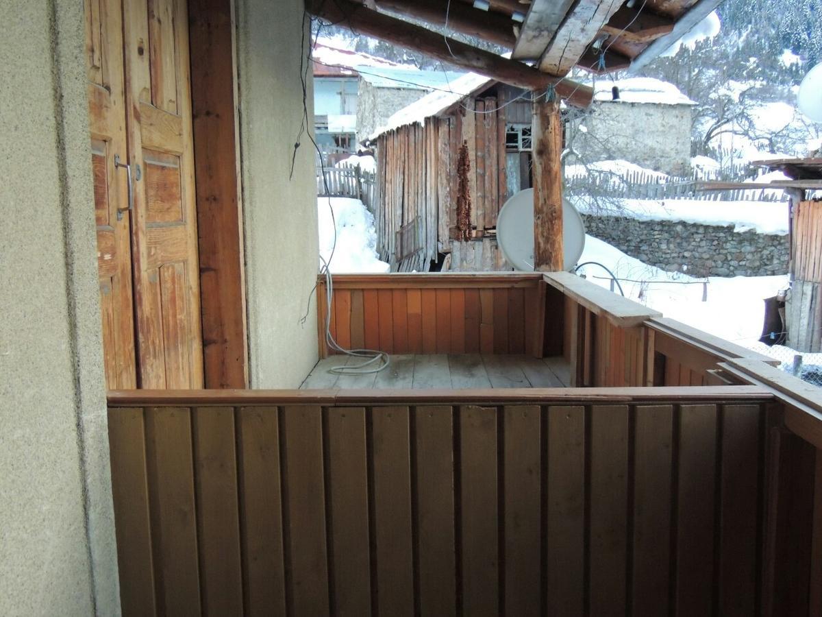 Maizer Qaldani Guesthouse Chvabiani Екстериор снимка